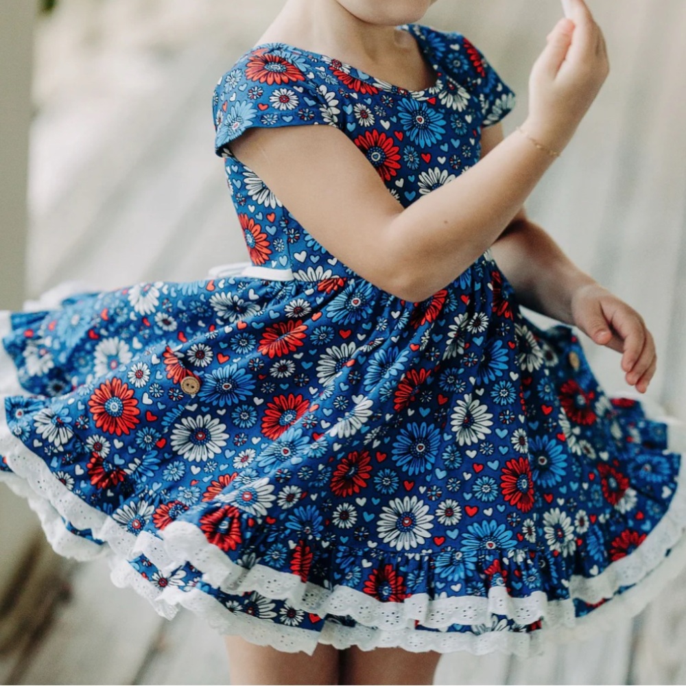 Cheeky Plum Star Spangled Bloom Dress 3T GUC